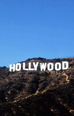 [ 12 CS ] Hollywood